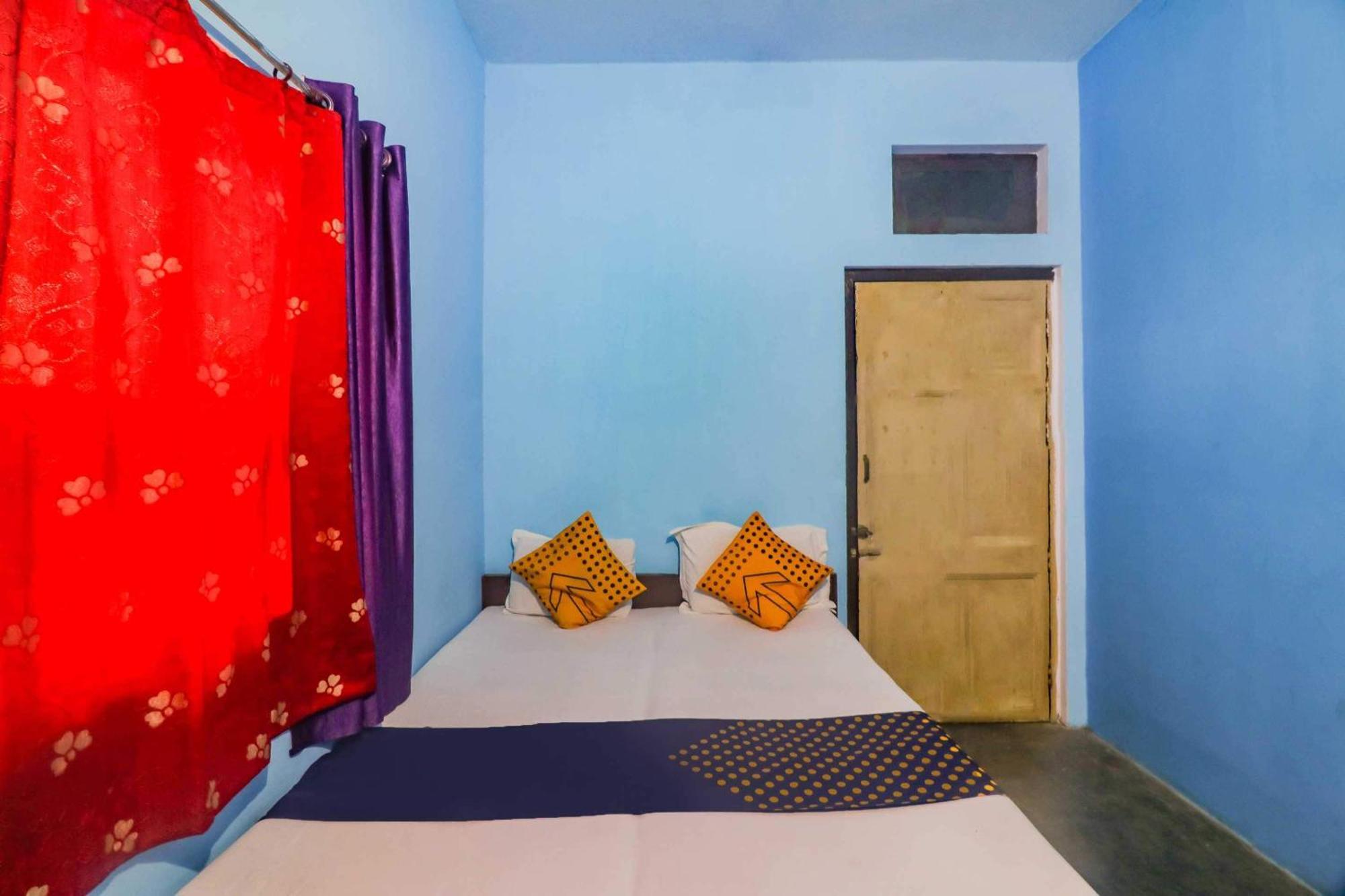 Spot On Mishra Guest House Varanasi Eksteriør billede
